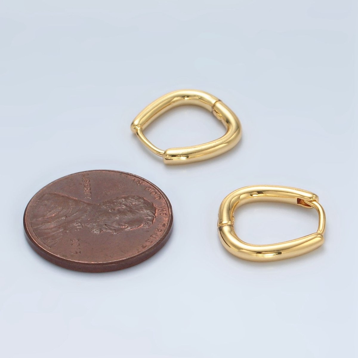 24K Gold Filled 15mm U-Shaped Oval Minimalist Huggie Earrings