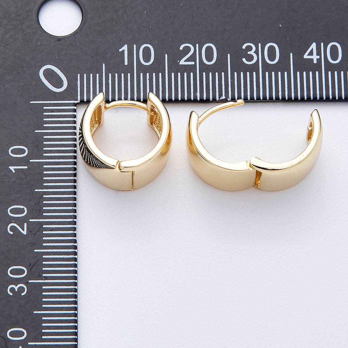 14K Gold Filled 14.5mm Wide Chubby Minimalist Hoops Earrings